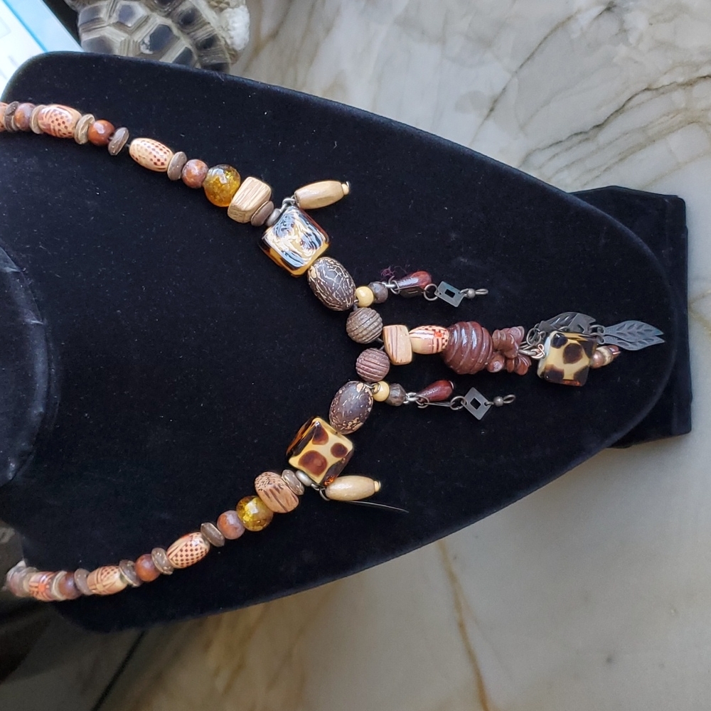 Really cool statement necklace - wood, beads, metal, glass, VINTAGE